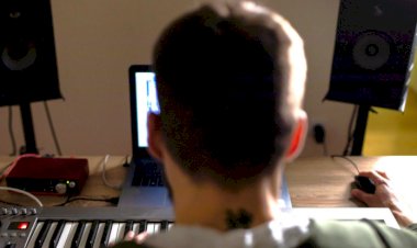 AI and Bots Allegedly Used to Fraudulently Boost Music Streams